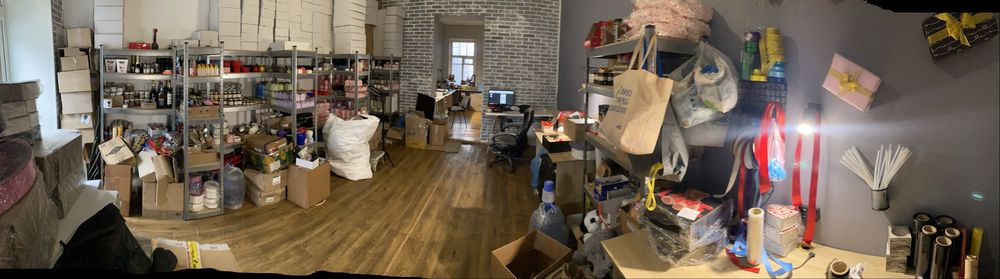 Працюючий бізнес, виробництво аромасвічок та подарункових боксів