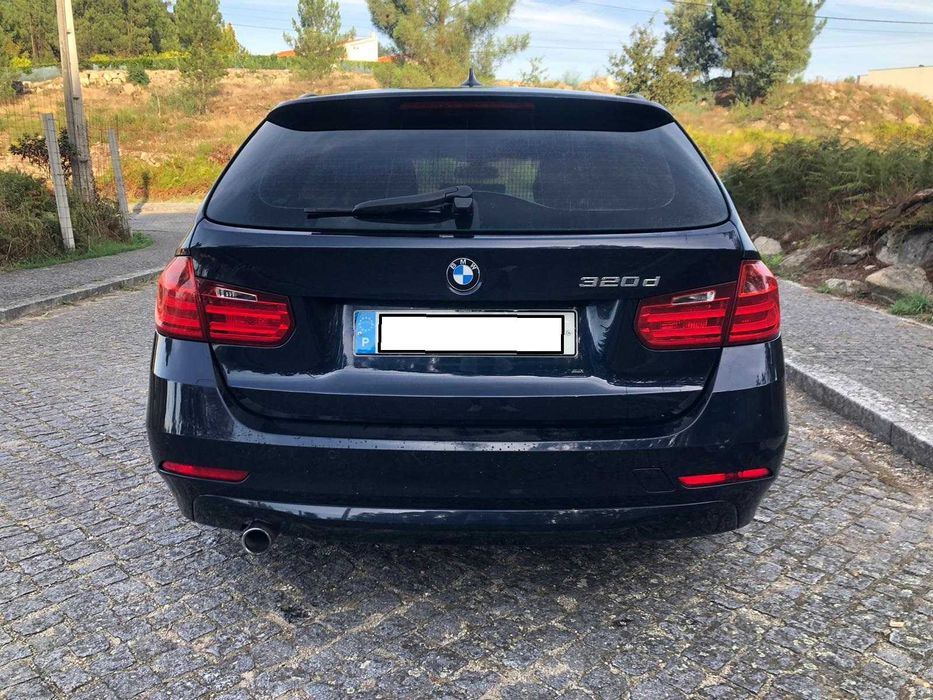 BMW 320d Touring F31