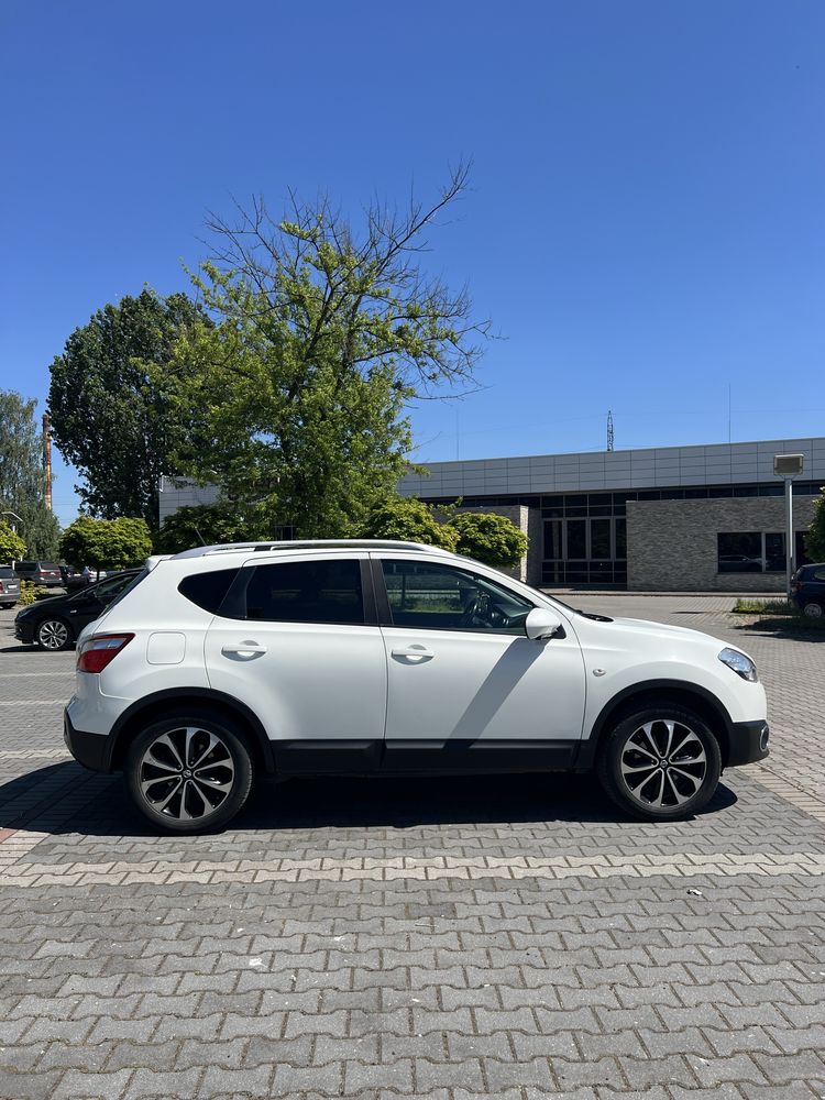 Nissan Qashqai *2012*