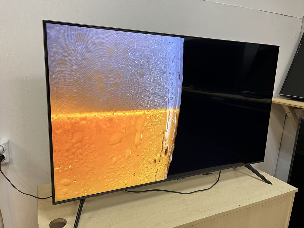 Samsung 50 -дюймів 4K Smart TV.Wi-Fi, Bluetooth, Tizen,2021рік