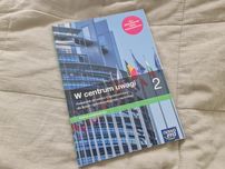 W centrum uwagi 2 podręcznik z WOS-u wydania Nowa era