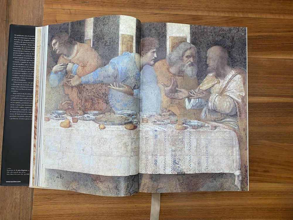 Livro grande de capa dura LEONARDO DA VINCI