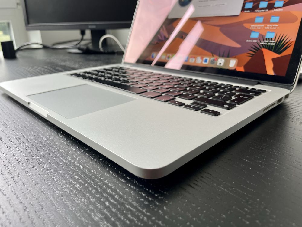 MacBook Pro 13” Retina (Mid 2014) | i5 / 8 GB RAM / SSD | NOWA BATERIA