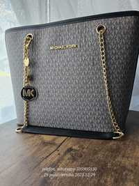 Torebka A4 monogram brelok Michael kors jet set klasyk