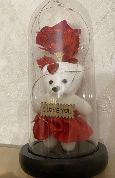 Троянда в колбі з медведиком