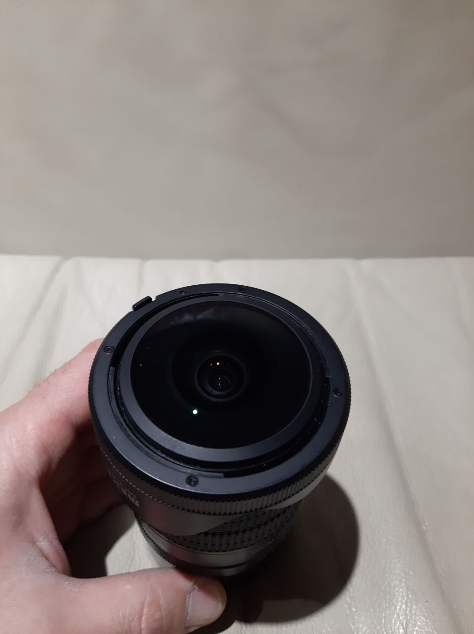 Об'єктив Meike MK-EW55 fisheye zoom lens  6-11mm F3.5 mikro 4/3