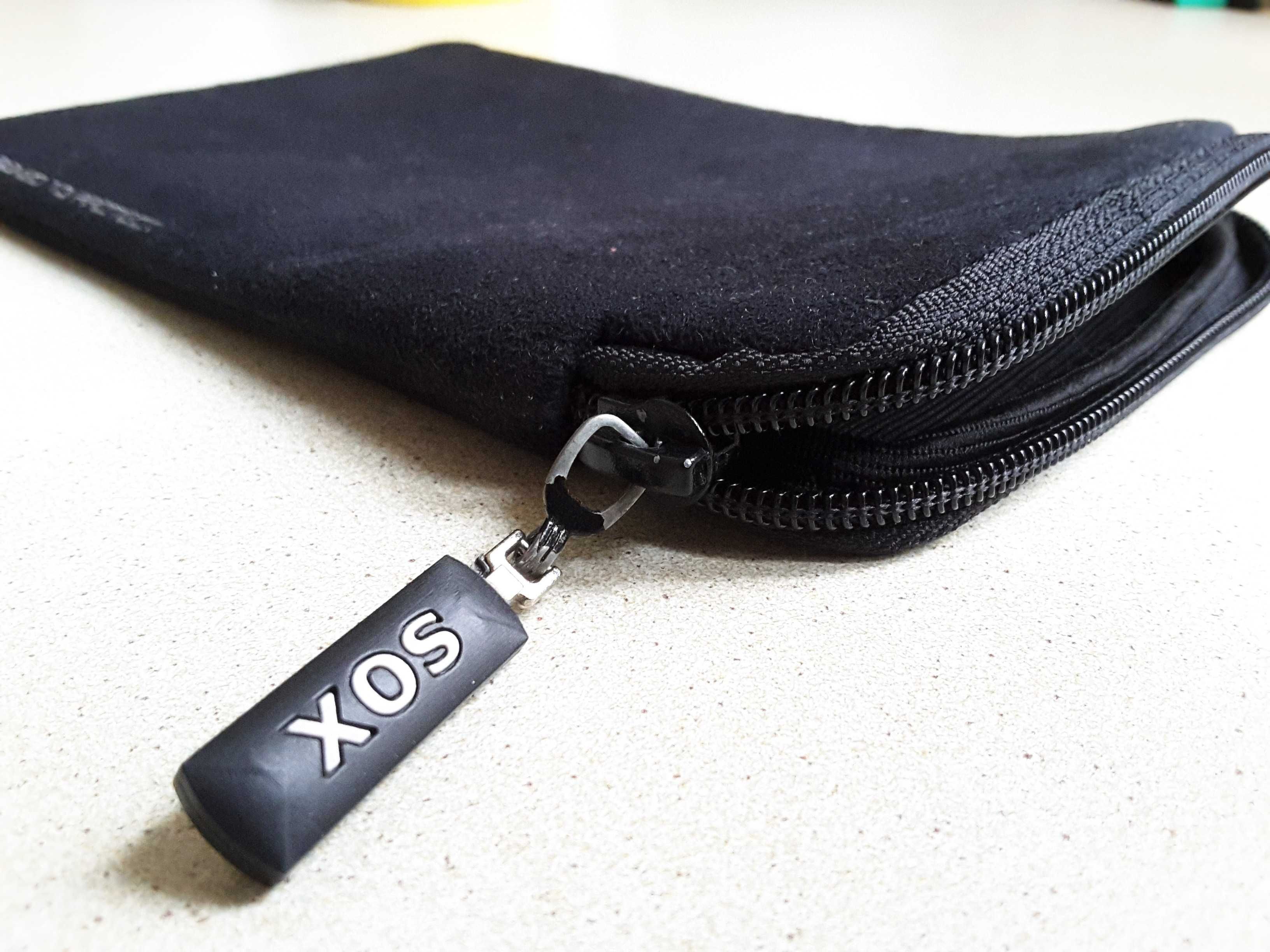 Etui czarne SOX na tablet , telefon do 7 cali