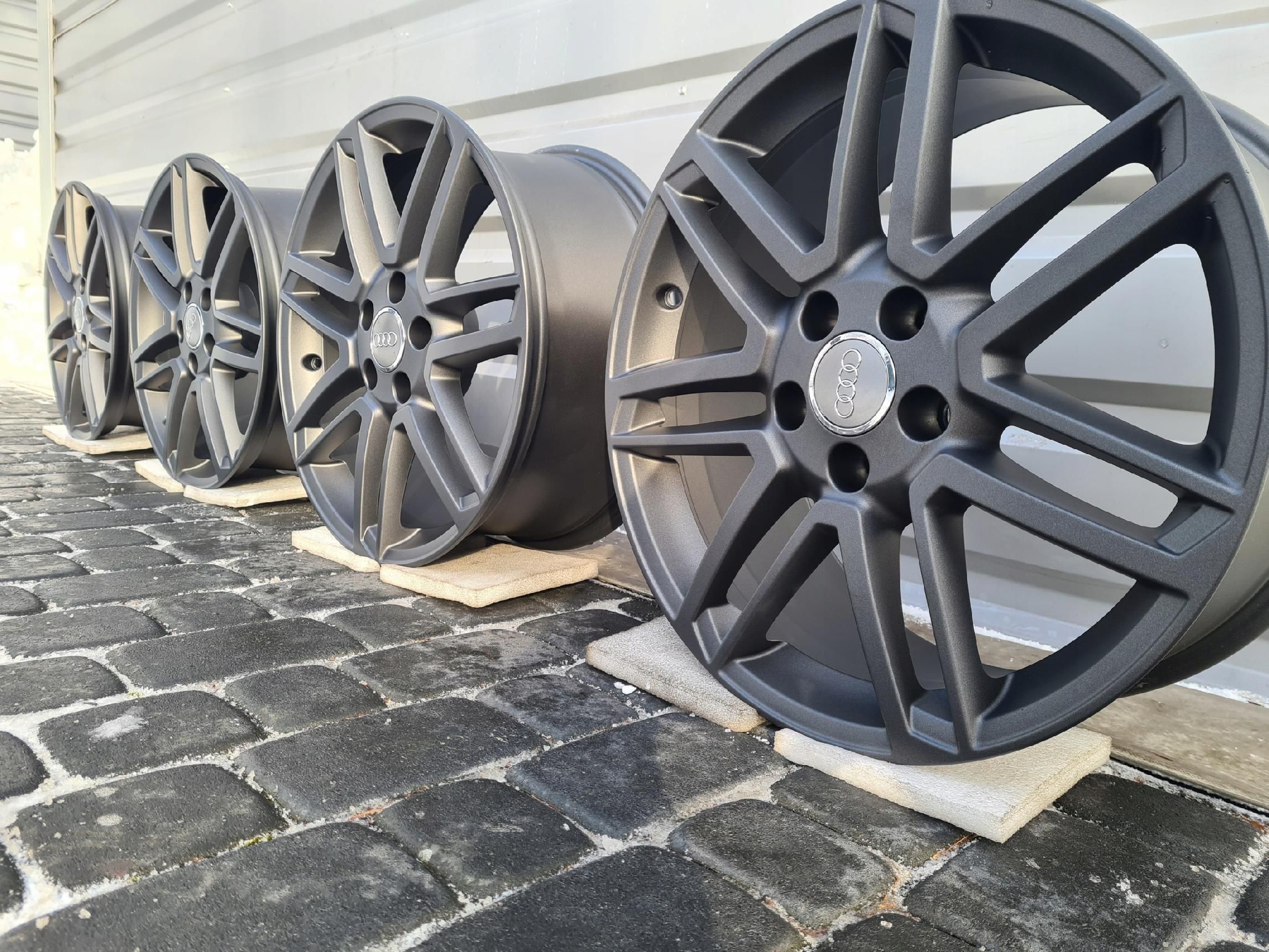 Oryginalne Felgi Audi 18 A3 A4 A6 A8 Q3 Q5 TT