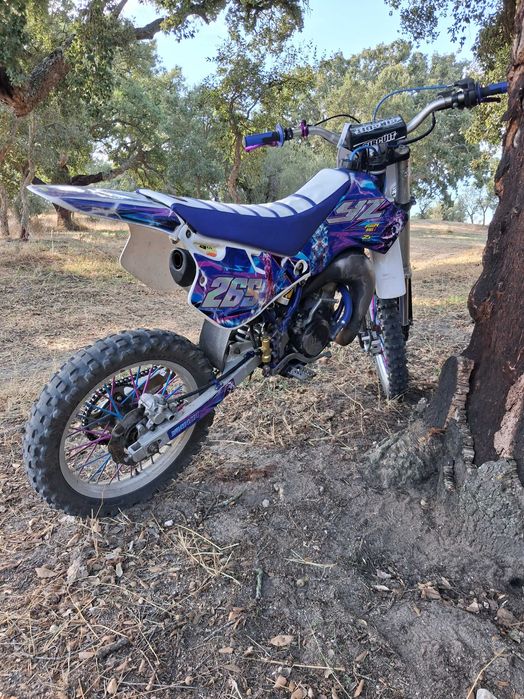 Vendo/ Troco Yz80/85