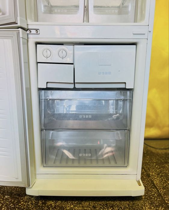 Двухкамерный холодильник Samsung RL39SBSW,NoFrost