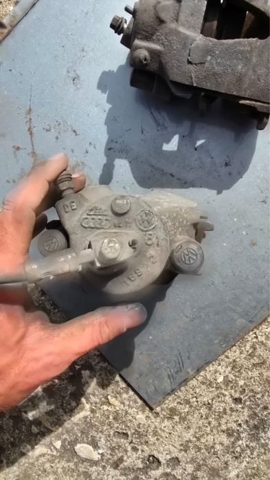 Vendo bombas / pincas travao seat ibiza