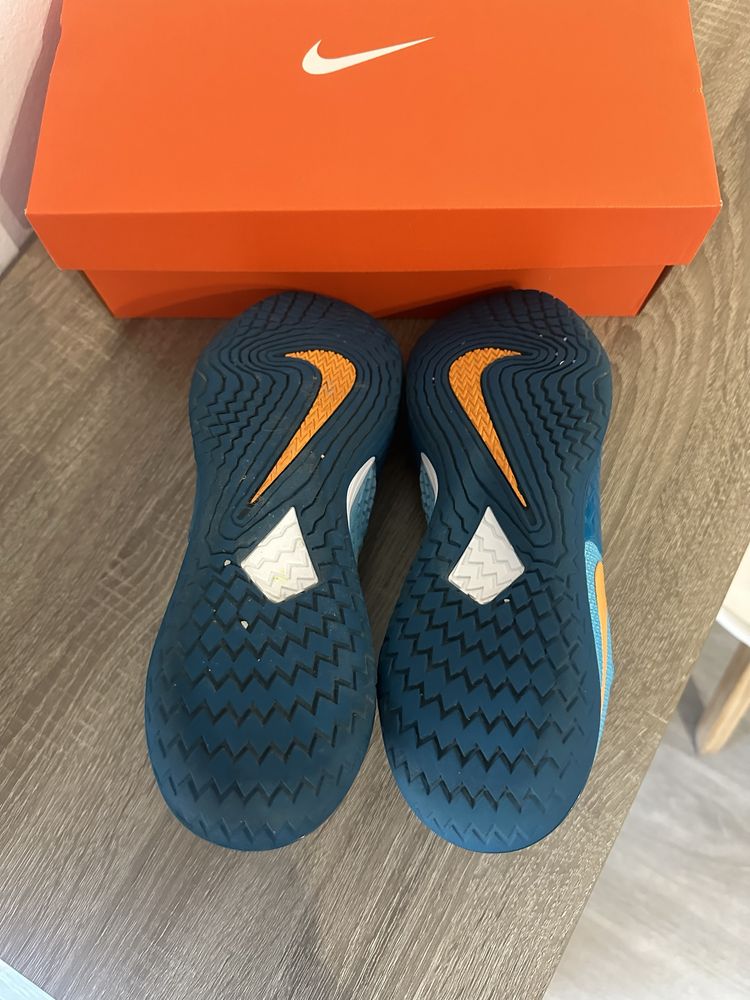 NikeCourt Zoom Vapor Cage 4 Rafa