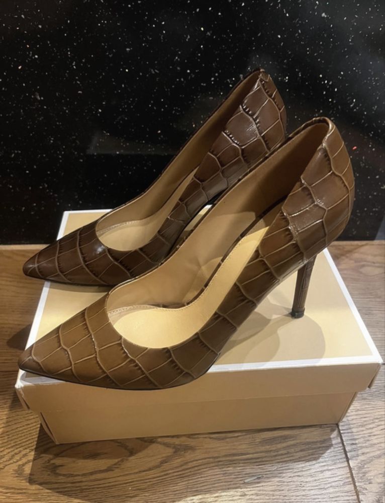 Michael Kors skórzane czółenka roz. 37,5