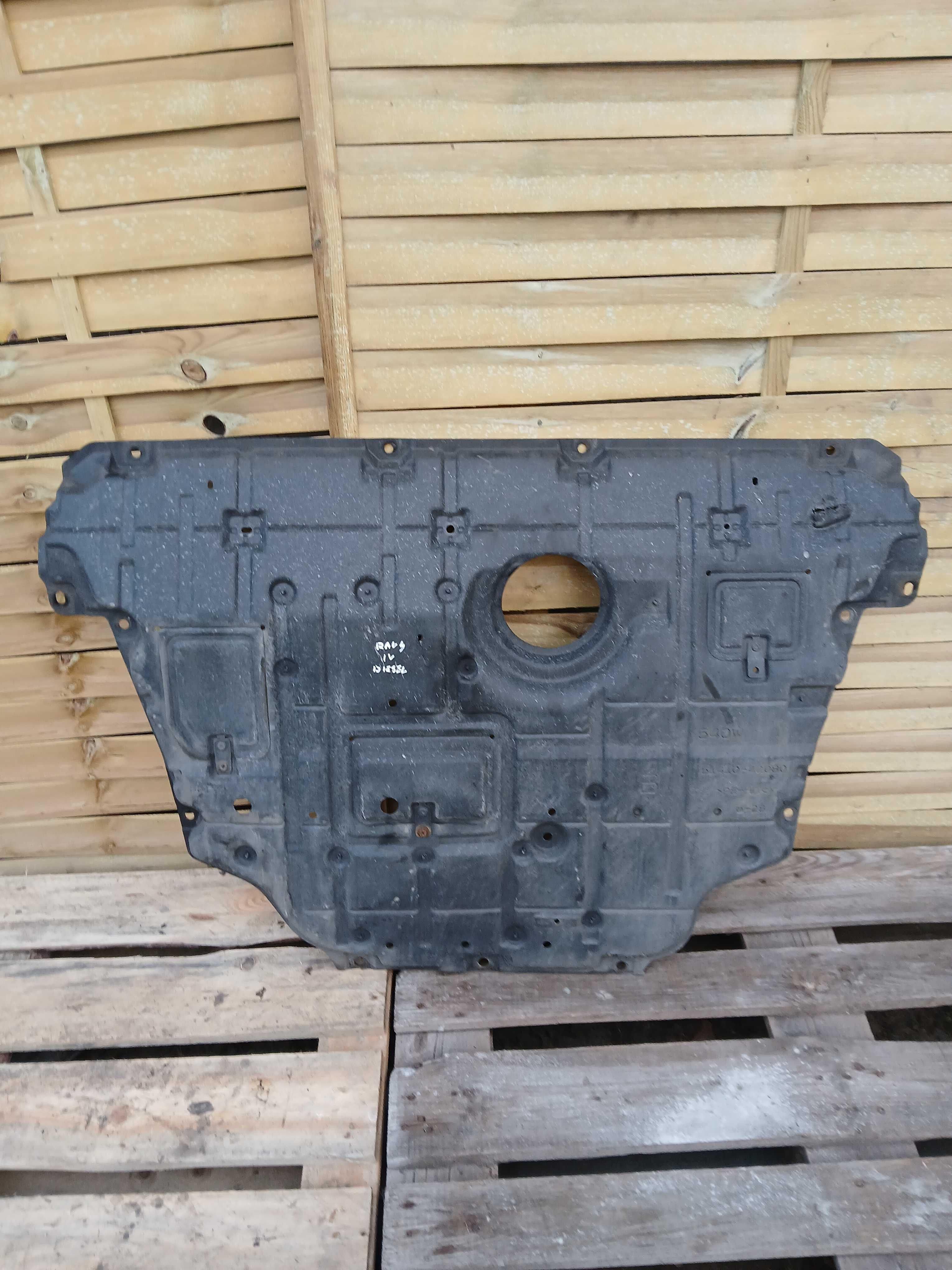Oslona pod silnik Toyota Rav 4 IV 2.0 2.2 D4d 12-15