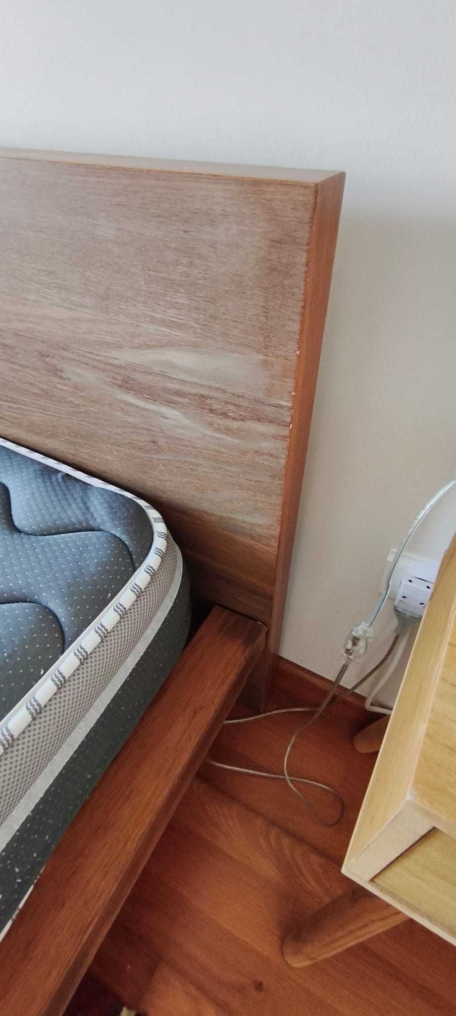 Vendido - cama de Casal + Estrado 160x200 MALM + Colchão