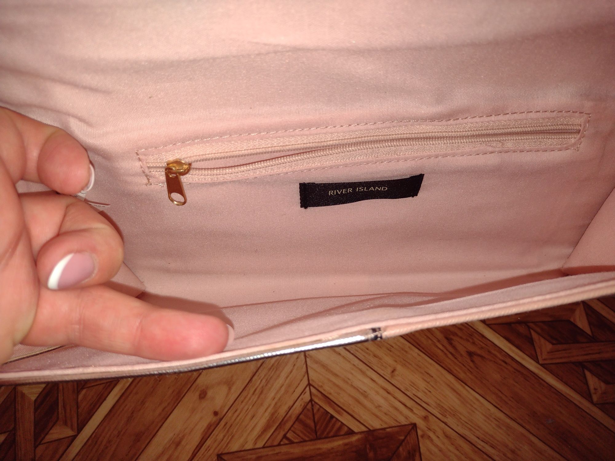 Клатч сумка сумочка колір бежевий срібний