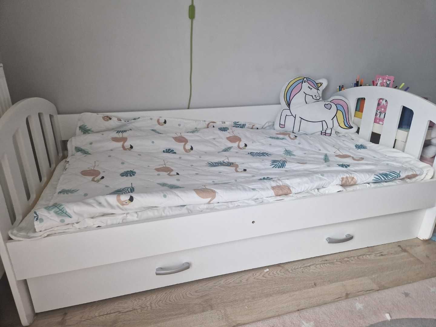 Łóżko dziecięce HAPPY 160x80 z szufladą i materacem