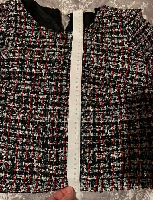 Костюм в стилі "Шанель". Розмір S.