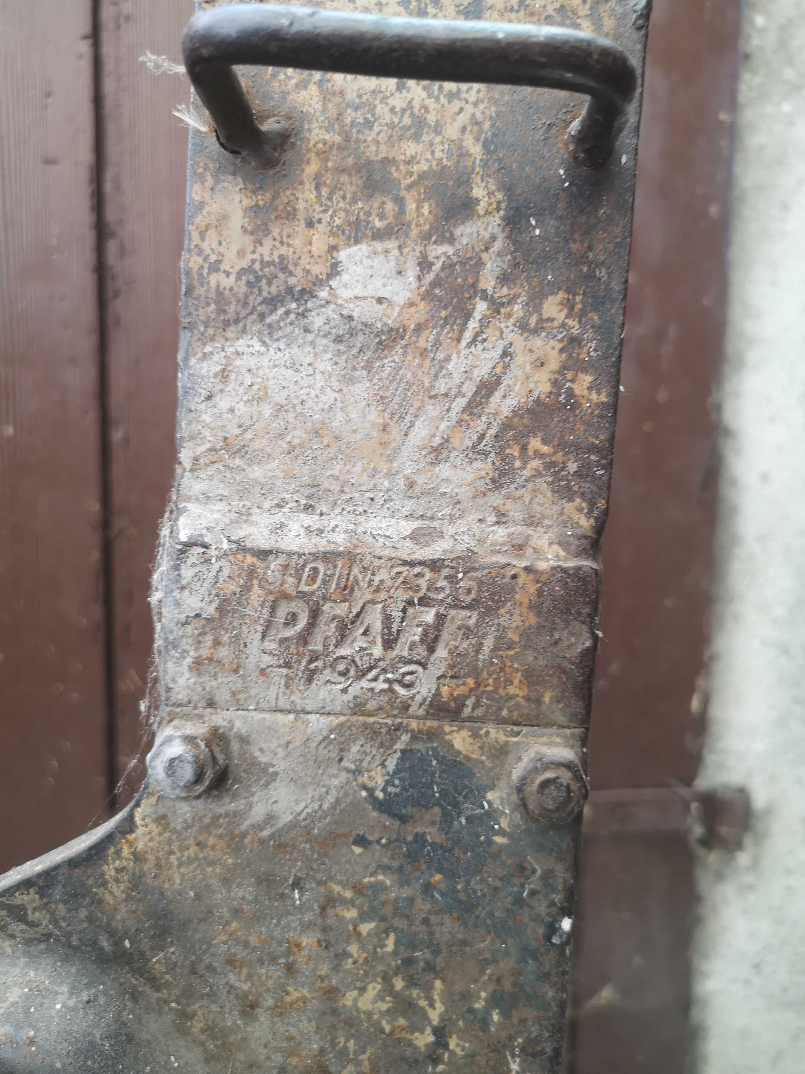 Podnośnik korbowy PFAFF z 1943r.