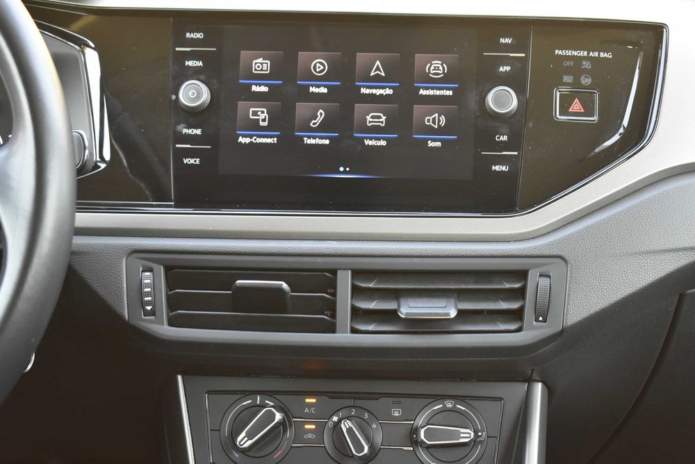 Viatura VW Polo e excelente estado de uso