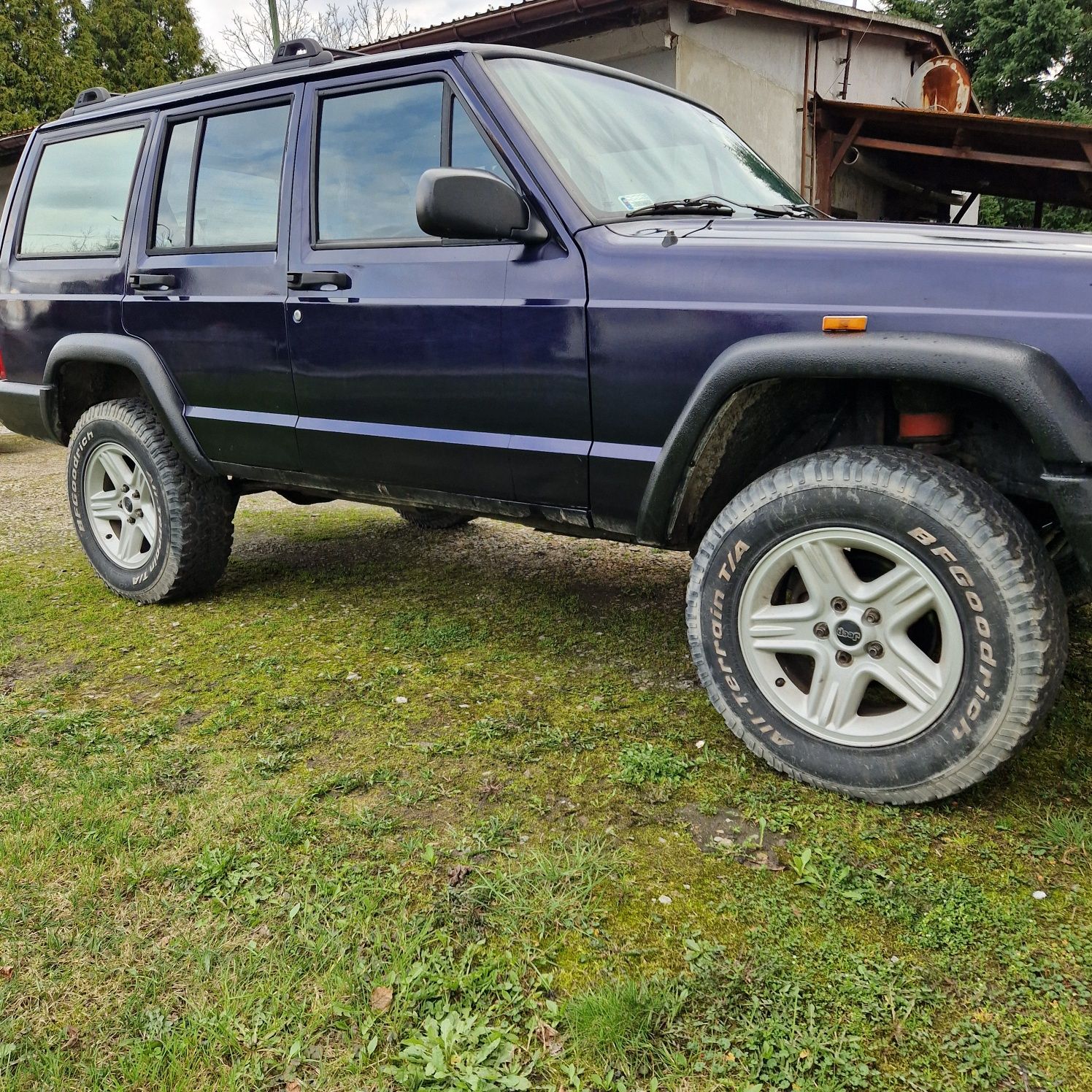 Jeep xj  2,5 d  z 1999 r