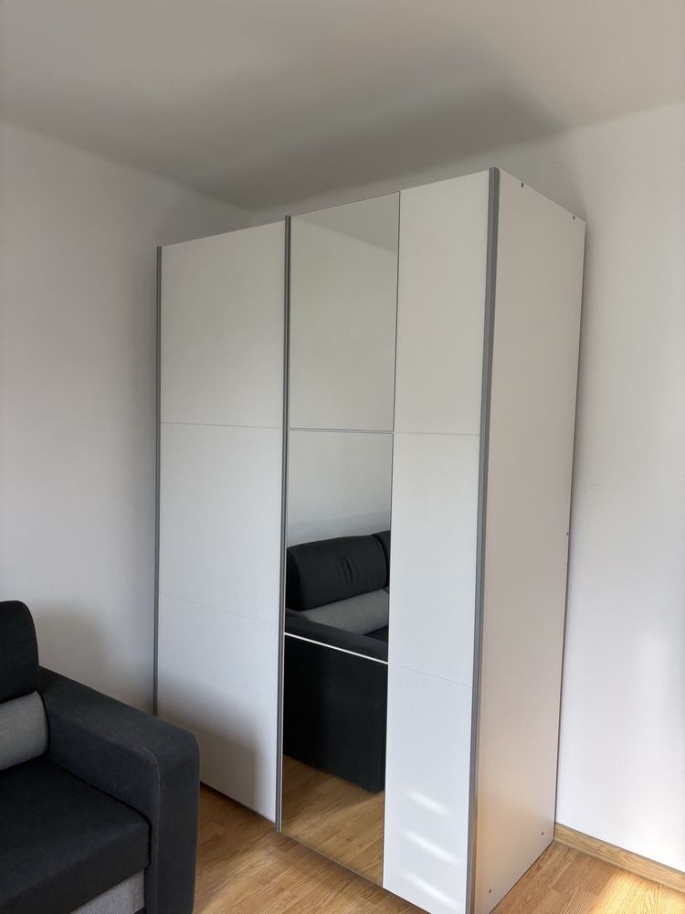 Szafa BASTIA z lustrem – przesuwna, 200 cm