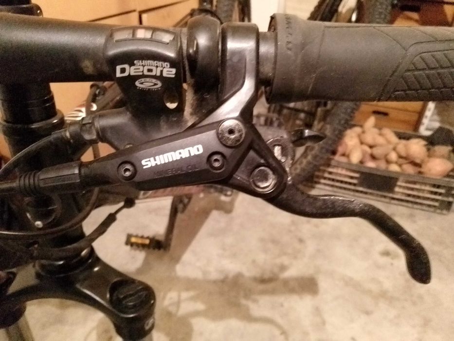 Travões Shimano hidráulico