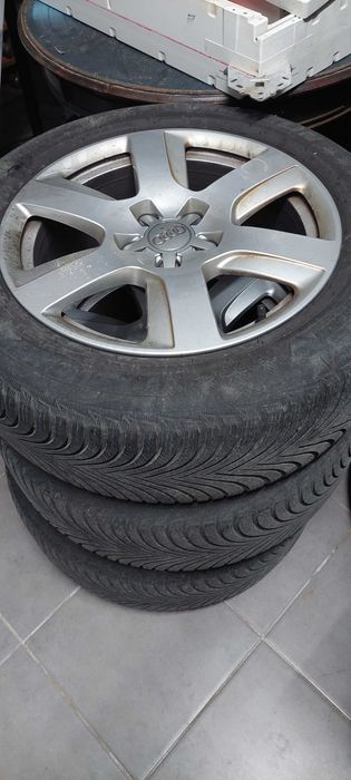 Pneus Audi e Mercedes