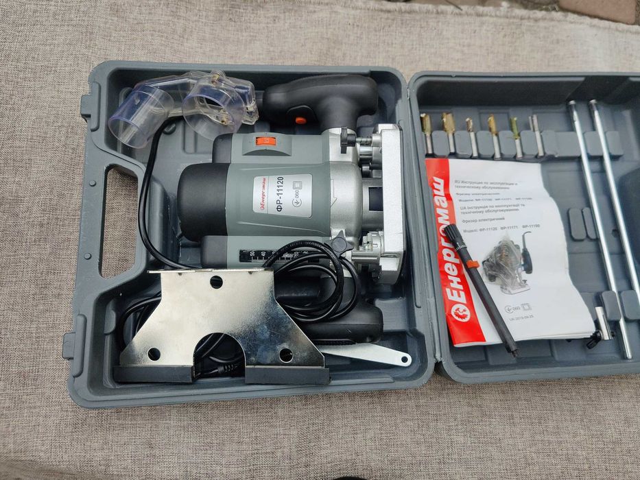Фрезер Енергомаш ФР-11120 1200 Вт