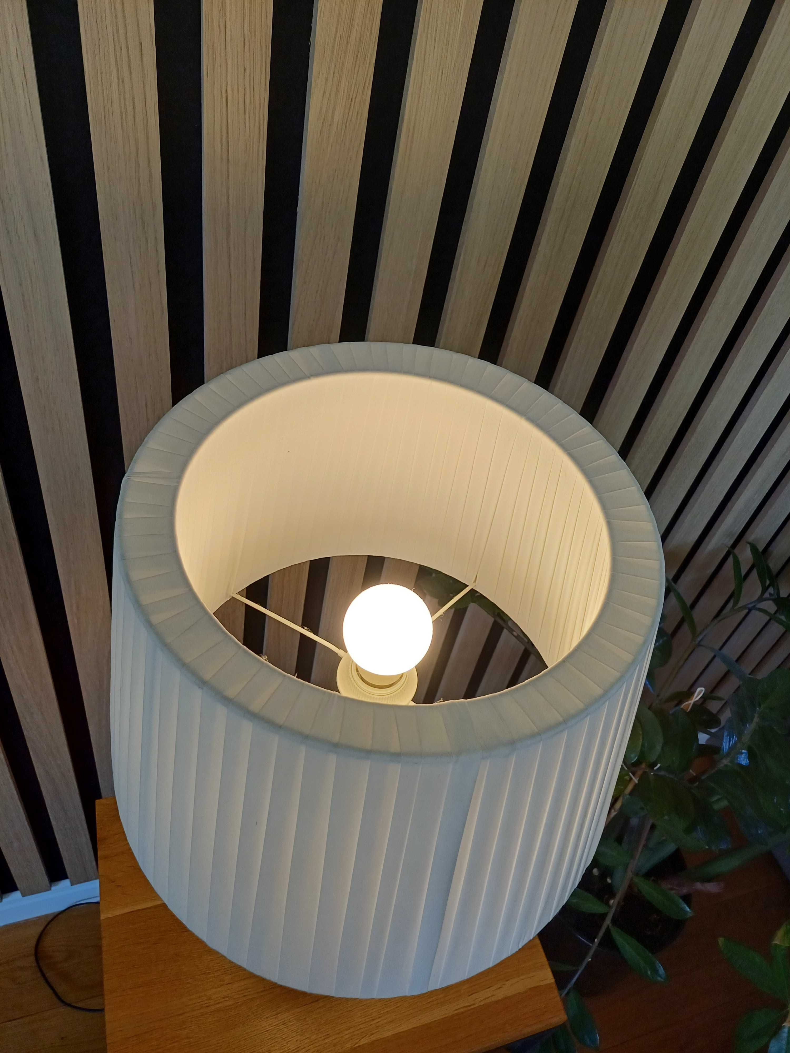 Stylowa lampa salon/sypialnia