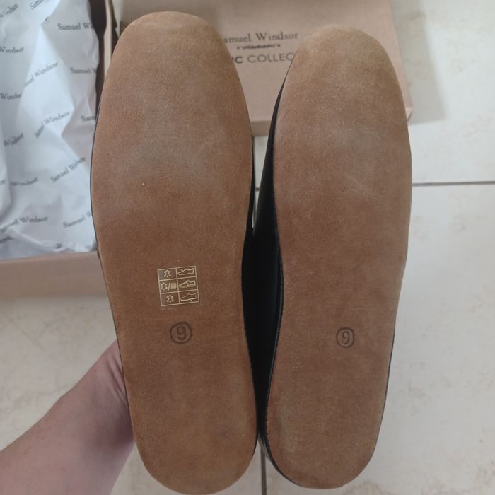 Kapcie SAMUEL WINDSOR eleganckie lekkie nowe 43/28 cm