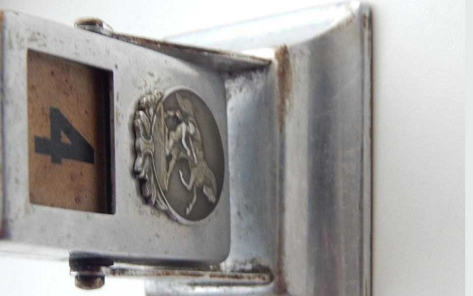 Перекидний металевий календар. Повний комплект!