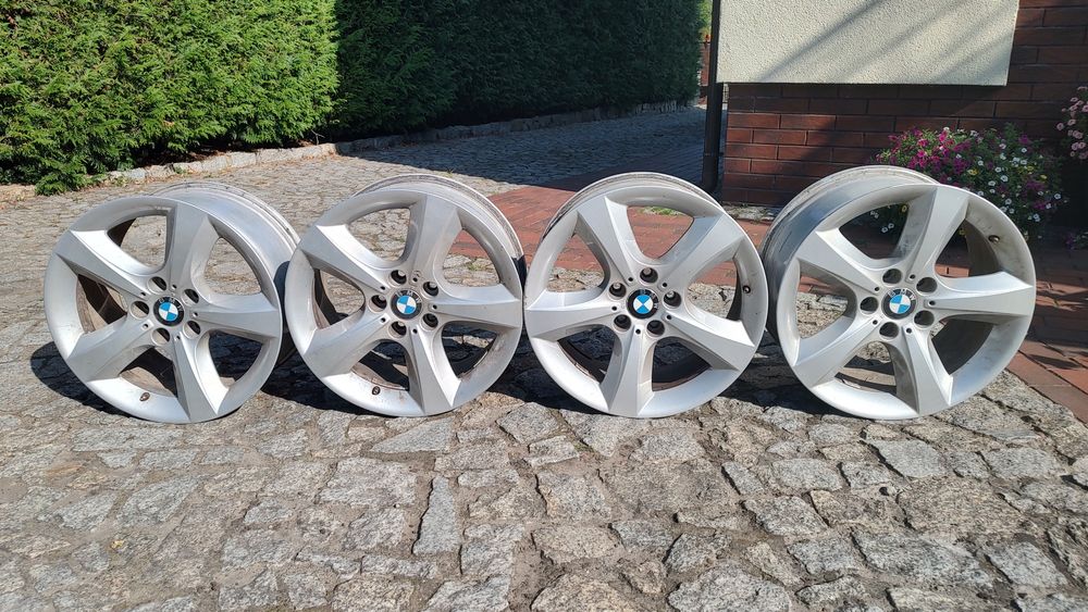 BMW X5 Felgi Aluminiowe 18"