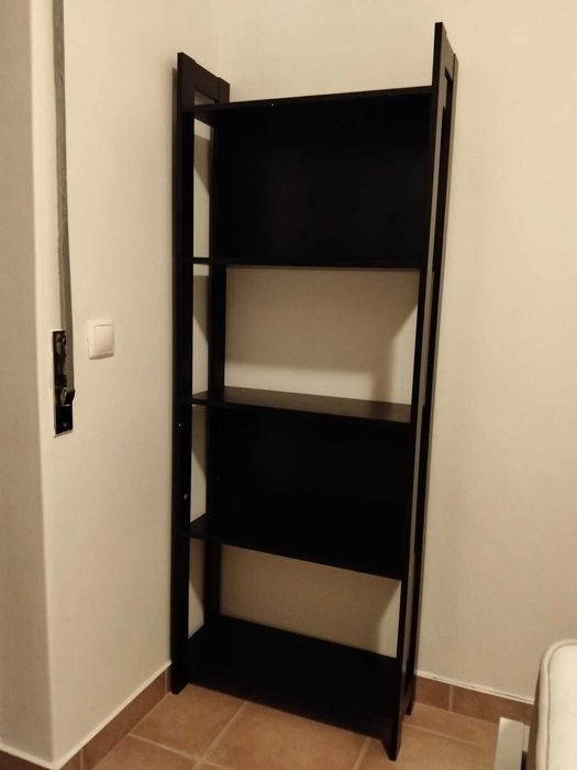 Estante da loja Ikea - como nova