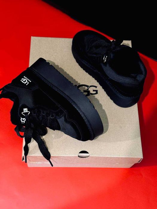 Женские зимние кроссовки ugg черные на меху высокие кросовки