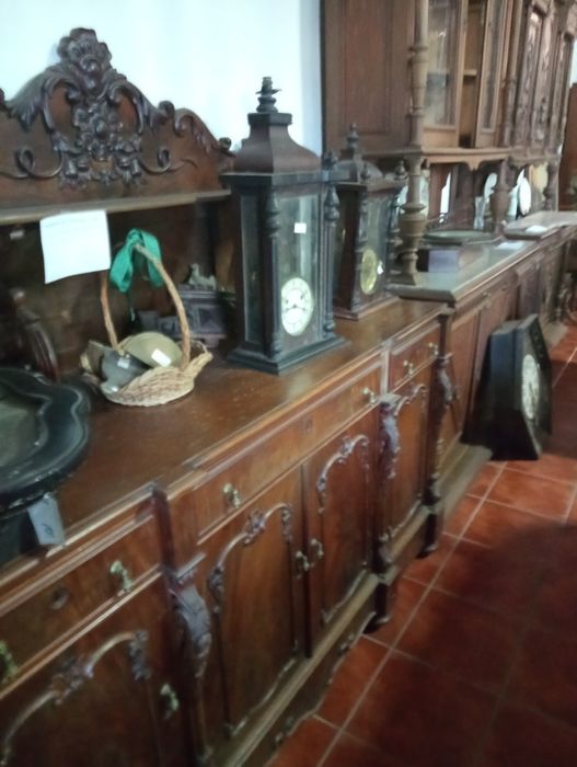 Recheio de loja de antiguidades