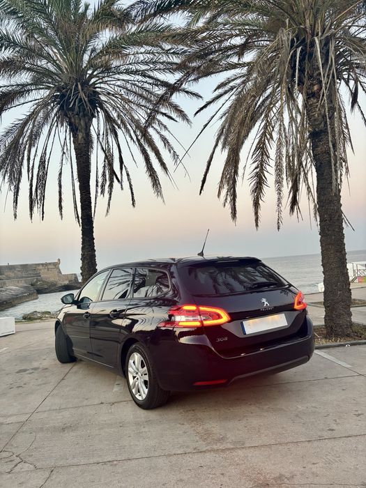 PEUGEOT 308 SW BlueHDi 130ch