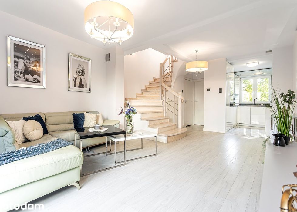 4M+Ogród|Parking_agd_szeregowiec_zielona Okolica|Hit!