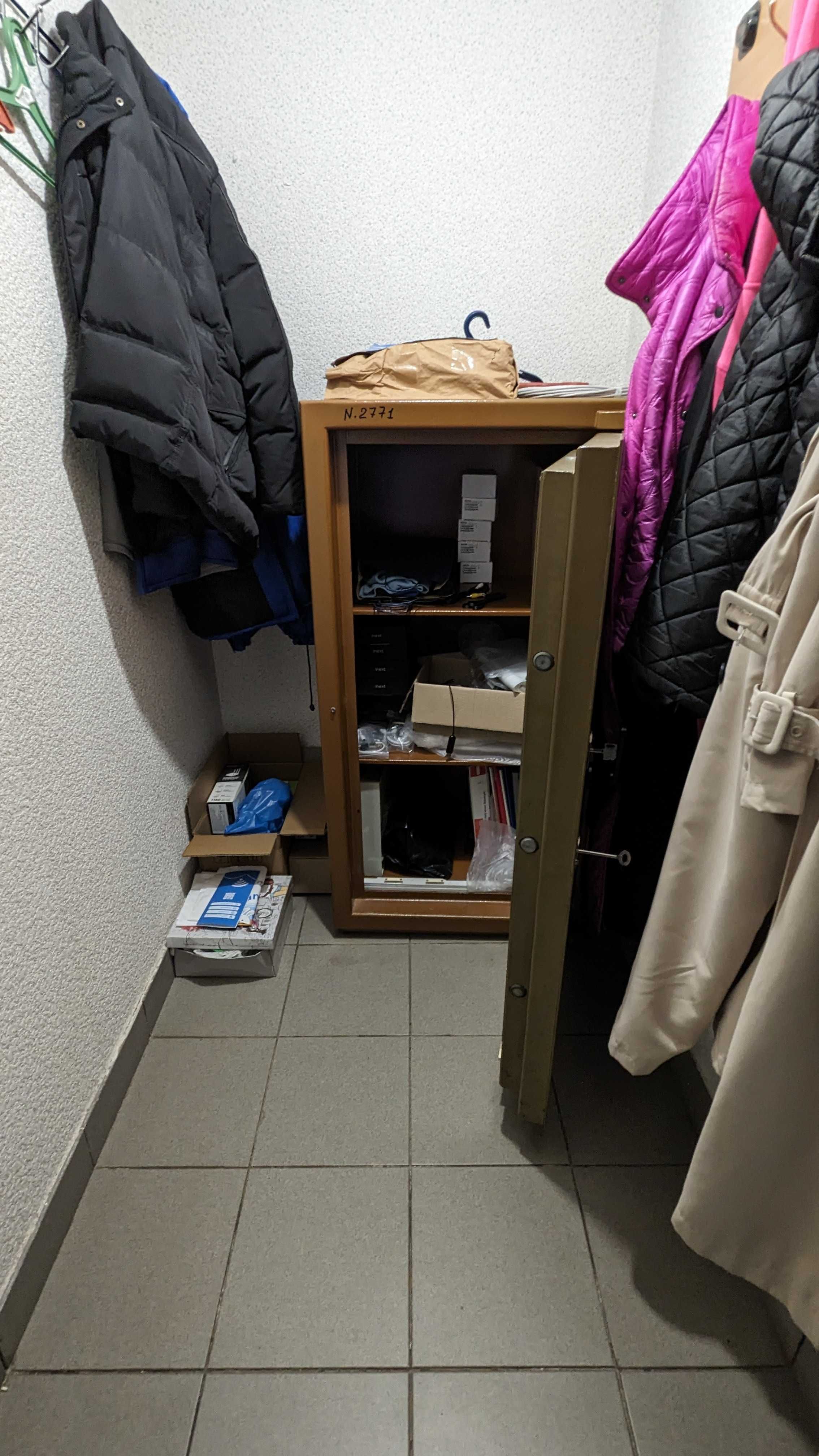 Фасадне приміщення  пр. Берестейський 95  (пр-т Перемоги). Без комісії
