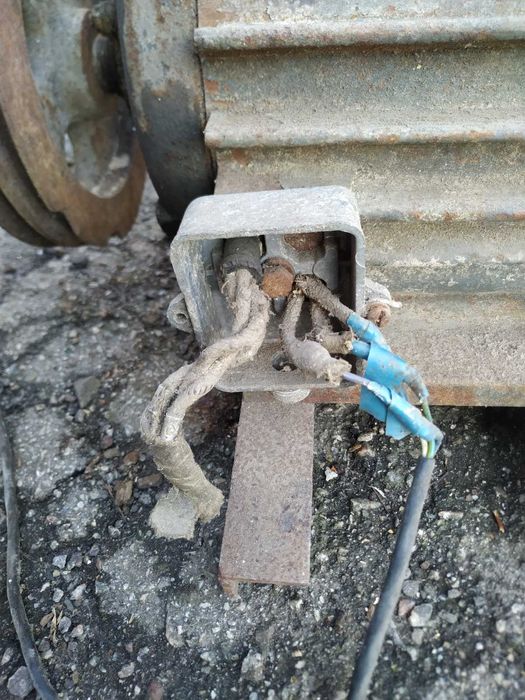 Продам ел.двигуни  від 2.2 кВт до 5.5 кВт