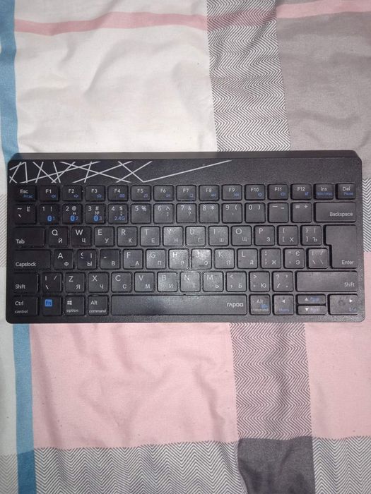 Безпроводная клавиатура и мышь rapoo