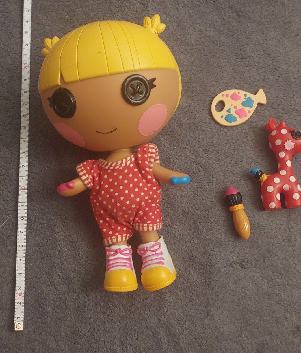 Laleczka Lalaloopsy malarka