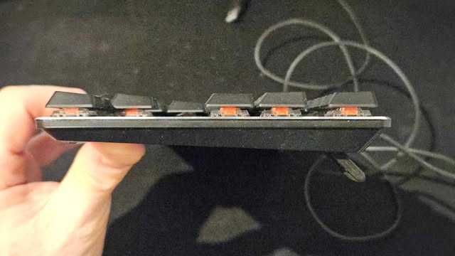 mechaniczna klawiatura niski profil Sharkoon PureWriter TKL Kailh Red