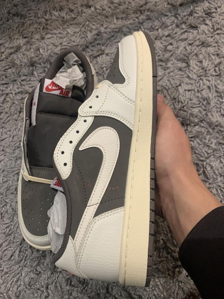 Buty Nike AIR Jordan 1 Travis Scott reverse mocha Low