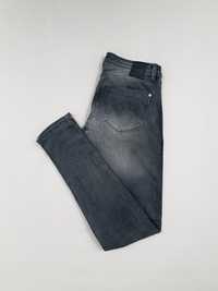 Ciemne Jeansowe spodnie Zara
