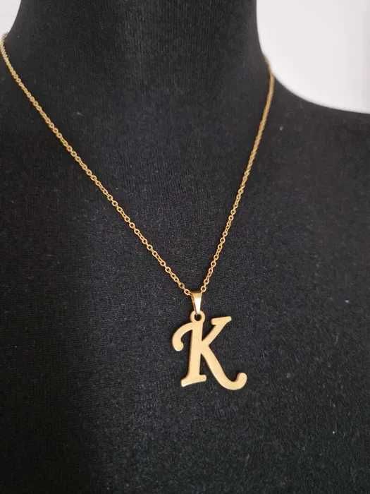 Naszyjnik z wisiorkiem litera 'K' pozłacany łańcuszek celebrytka