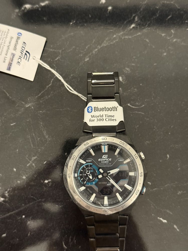 Casio Edifice ECB-2200DD-1AEF – Elegancja i technologia w jednym