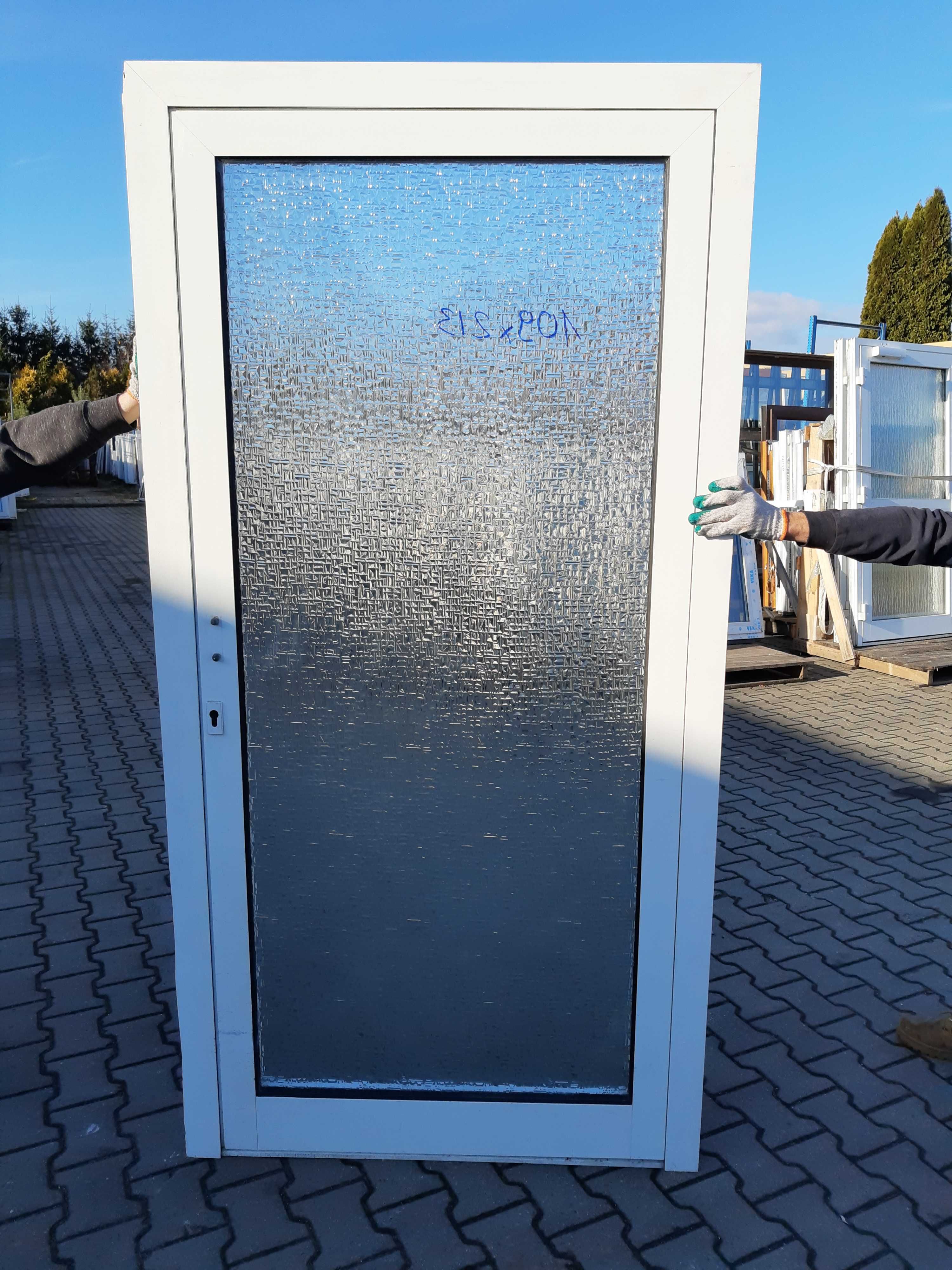 Drzwi aluminiowe 109x213 Używane