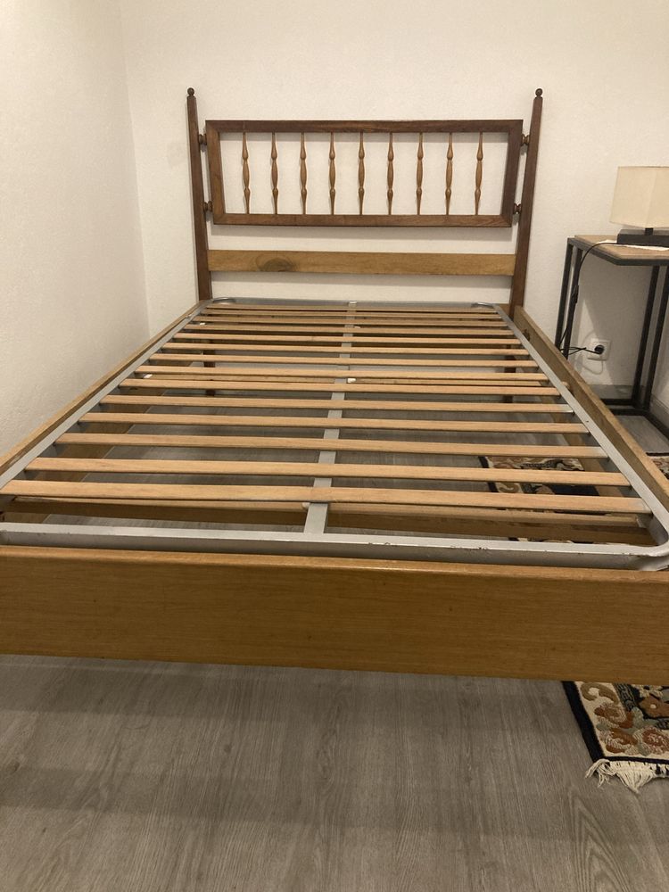 Cama com colchão