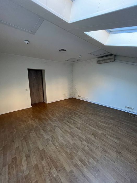 Аренда под офис, салон, шоу-рум - 25 м.кв., Шевченковский район.